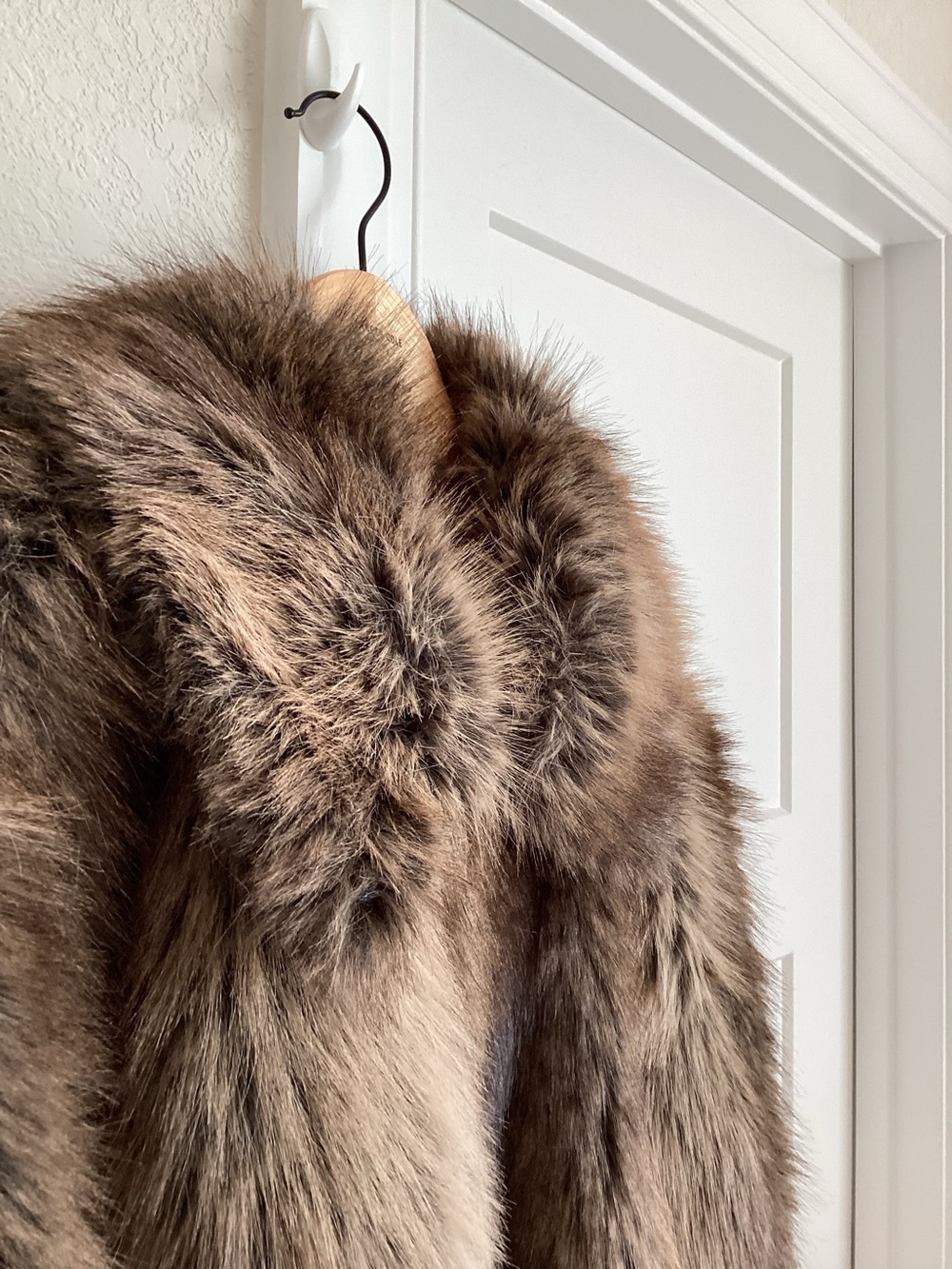 Anthropologie Faux-Fur Cropped Jacket Maeve Rae Collared New Large Brown Mink - Picture 8 of 14